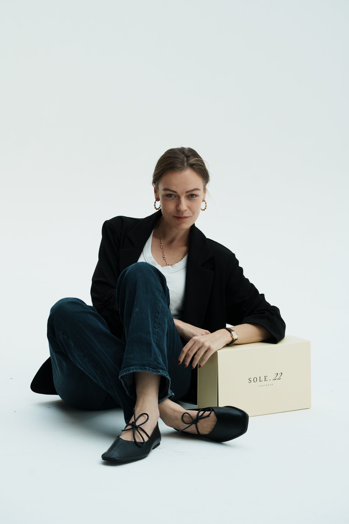Quadra Black Leather Ballet Flats